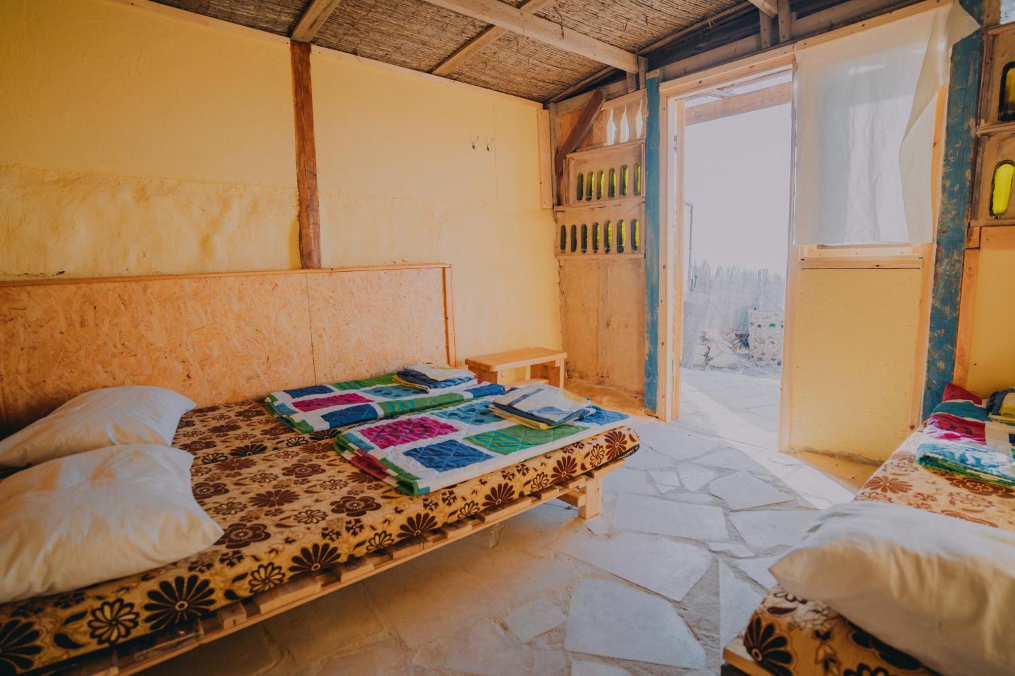 Desert Shade eco-camp Villa Mitzpe Ramon Exterior foto