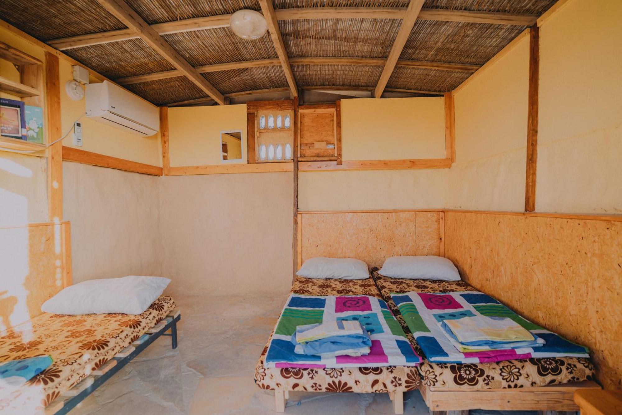 Desert Shade eco-camp Villa Mitzpe Ramon Exterior foto