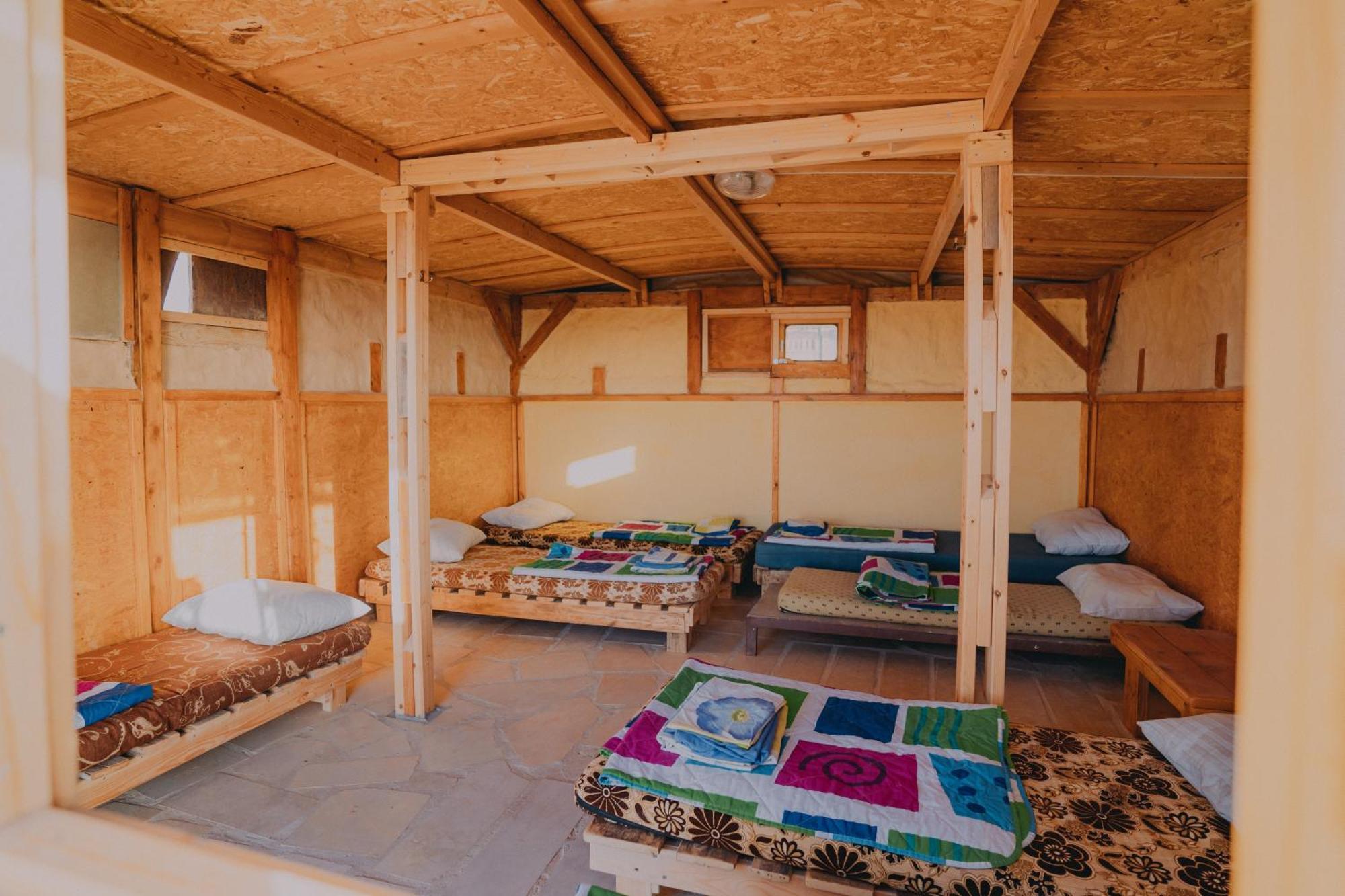 Desert Shade eco-camp Villa Mitzpe Ramon Exterior foto