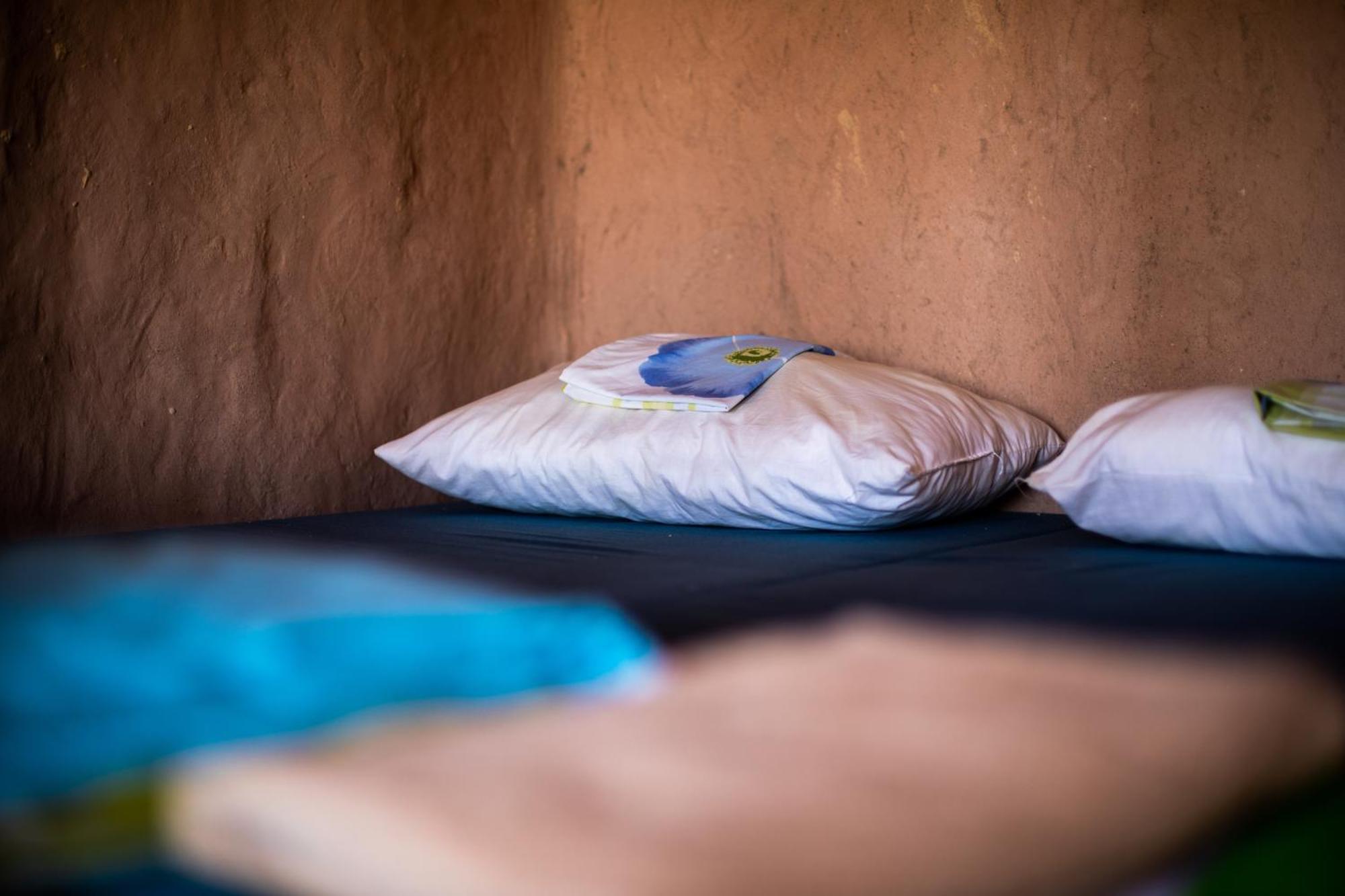 Desert Shade eco-camp Villa Mitzpe Ramon Habitación foto