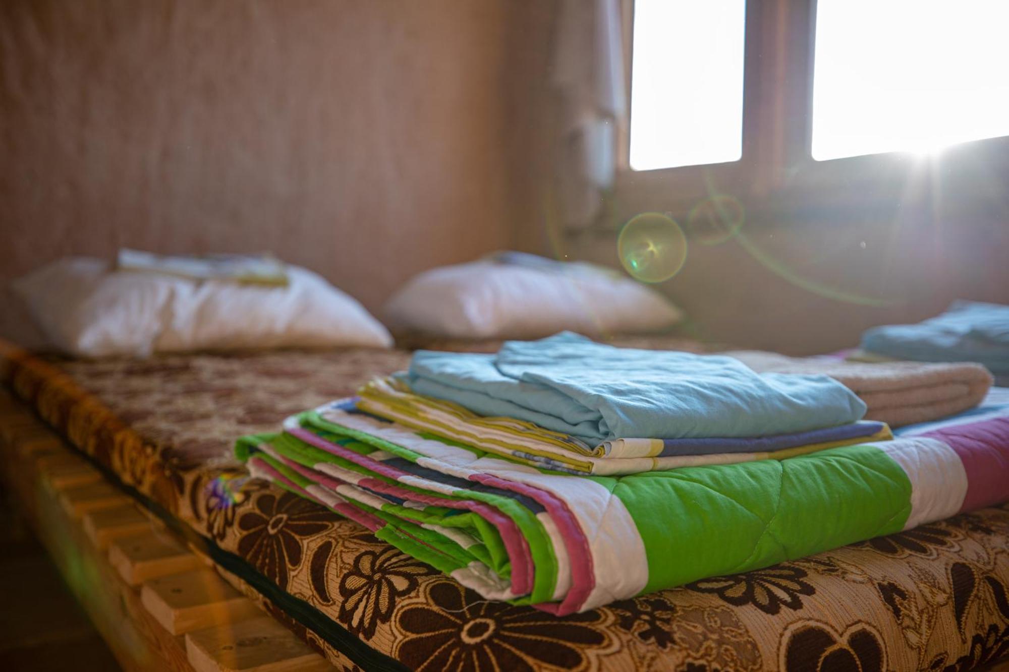 Desert Shade eco-camp Villa Mitzpe Ramon Habitación foto